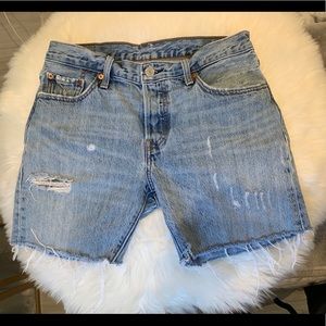 LEVIS 501 Gently Distressed Cut off Shorts